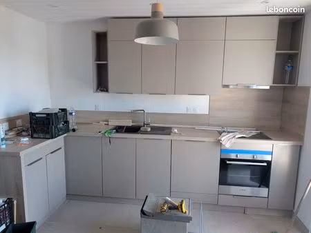 appartement lumineux meublé tout compris : chauffage + eau froide