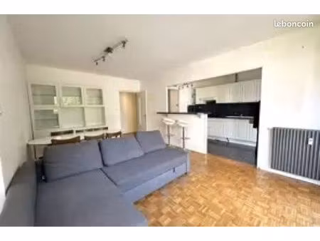 appartement t3 meublé 70 m² – dole (39100) – 850 cc