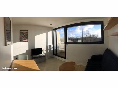 à louer studio la rochelle - canal de rompsay