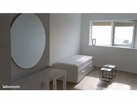 studio 27 m2 belle vue mer avec parking