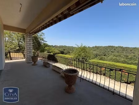 appartement 5 pièces 150 m²
