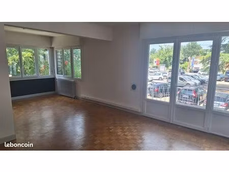 bureau à louer 28 m²