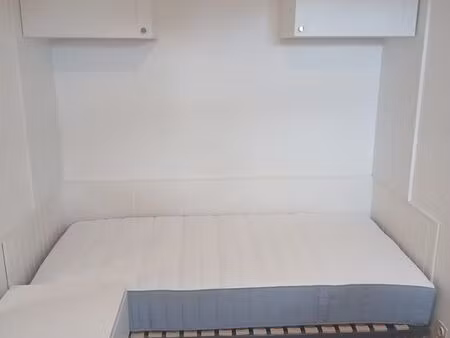 location studio meublé