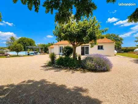 maison plain-pied 90 m² avec piscine et garage terrain 2 600 m²