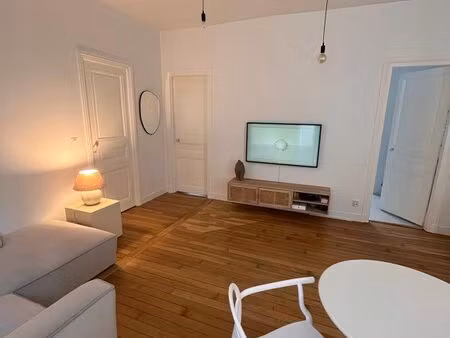 appartement 56 m2 t3 - mairie / gare asnières