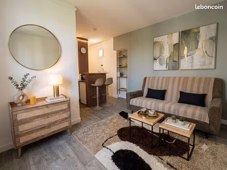 studio 1 pièce 25 m²