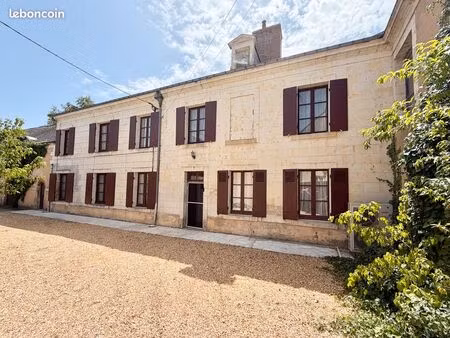 fougeré: maison t4 + bureau + dépendances - 106m2 - parcelle : 1275m2