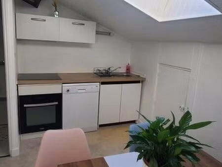 t2 meublé de 38 m² – centre-ville d'agen – disponible début juillet
