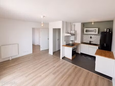 appartement t2 de 42 m² avec balcon et parking – talence médoquine – 179 900
