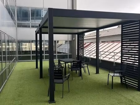 bureau 1 750 m²