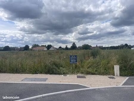terrain 482 m² saint lye la foret