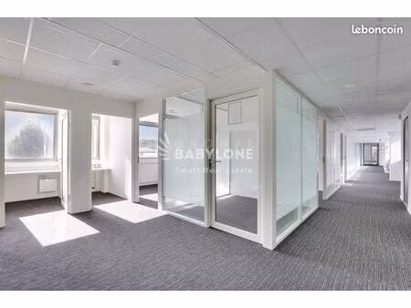 bureaux 873 m²