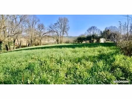 terrain 1 139 m² puymiclan