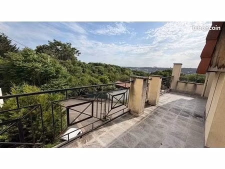 malzéville dernier étage f5 avec garage et terrasse