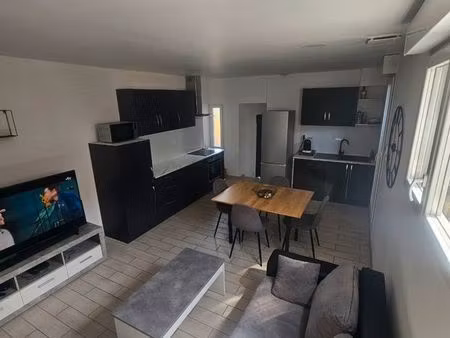 maison avec extérieur