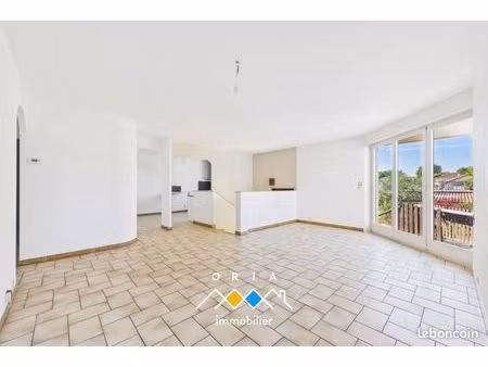 maison 5 pièces 93 m²