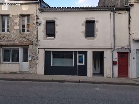 immeuble de rapport rénové – 350 m² – rentabilité immédiate – cancon (47)