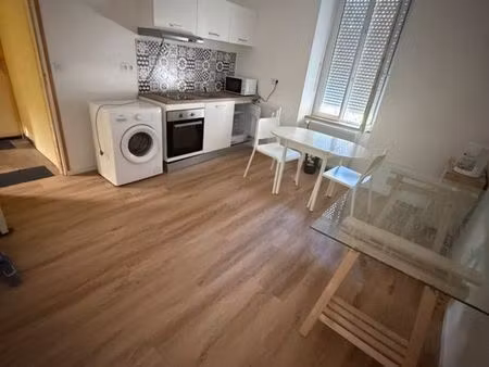 appartement rénové pour etudiant(e) ou jeune actif(ve)