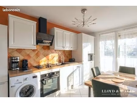 appartement 3 pièces 87 m²