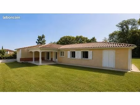 maison familiale de plain-pied – 135 m² – terrain de 1 150 m² – garage de 60 m² – lapeyrou