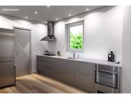 maison 6 pièces 105 m²