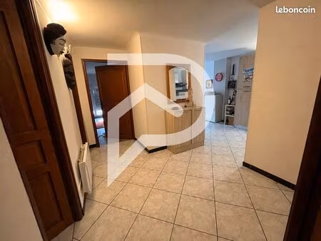 appartement 4 pièces 63 m²