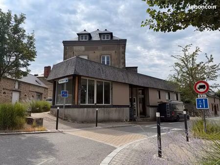 local commercial centre ville