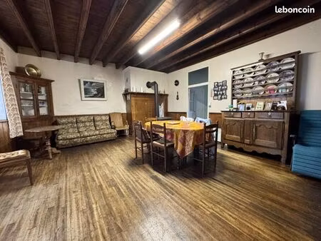 maison 6 pièces 47 m²