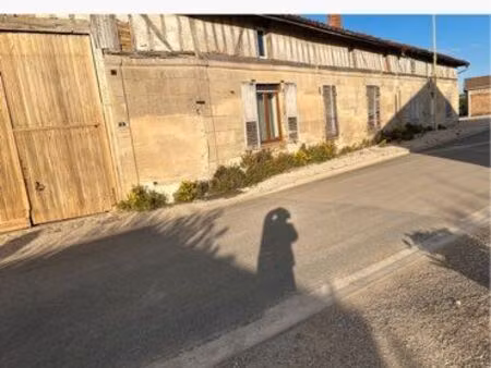 jolie corps de ferme