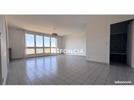 appartement t4 lumineux et traversant au cœur de port juvénal - libre