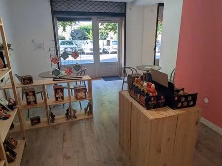 local commercial 75m2