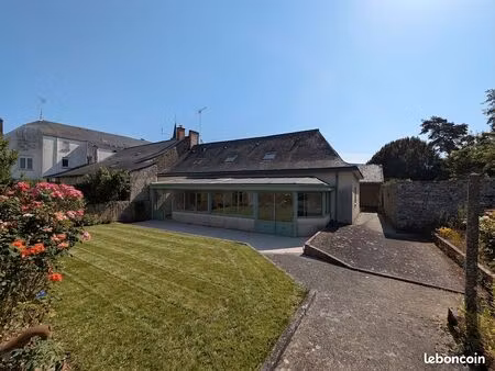 maison 6 pièces 147 m²