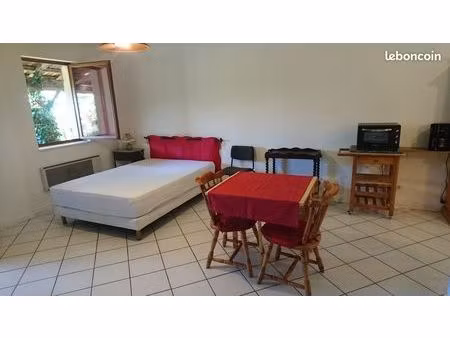 studio meublé 30 m2 au calme