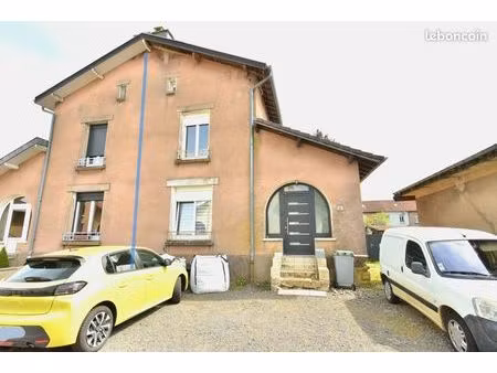 maison jumelée de 3 chambres à vendre