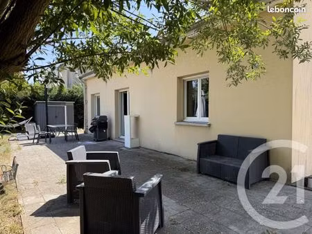 maison 6 pièces 130 m²
