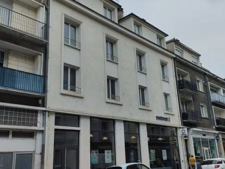t5 à aménager - 15 rue des déportés. 37000 tours