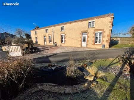 longère 6 pièces 234 m²