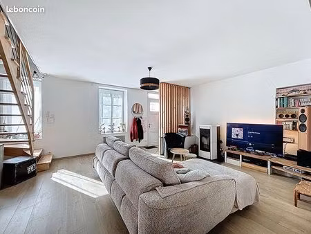 maison saint barthelemy d anjou