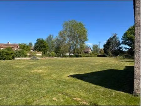 terrain constructible viabilisé 1000 m² – emplacement recherché – 79 000