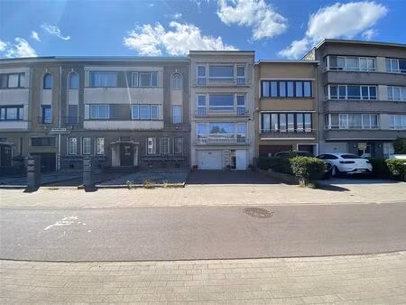 appartement à louer à bisschoppenhoflaan 166 deurne (rbw34025)