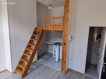 studio mezzanine non meublé étudiant - lille république proche commerces et transport en c