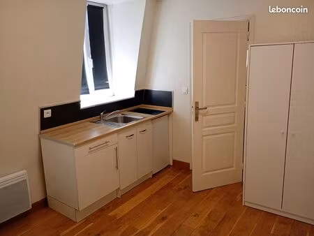 loue studio meublé pour étudiant