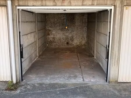 box parking 41 rue franklin lille