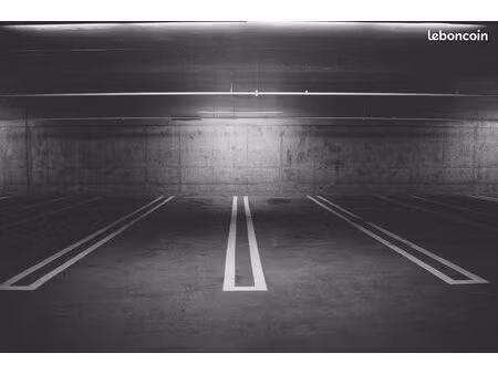 place de parking à louer