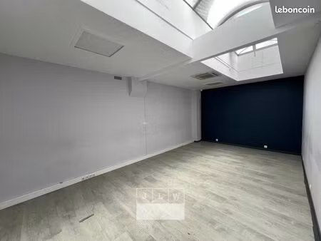immeuble 1 pièce 231 m²