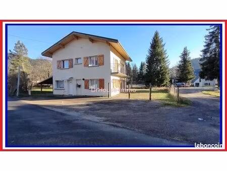 maison 5 pièces 129 m²