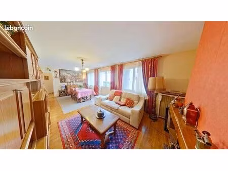 maison 5 pièces 122 m²