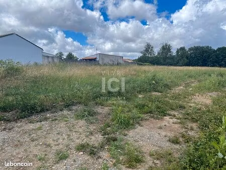 terrain 1240 m² pont saint martin