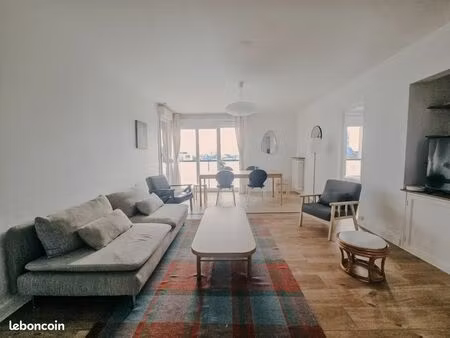 appartement 75m² / 3 chambres / etudiants. colocation...