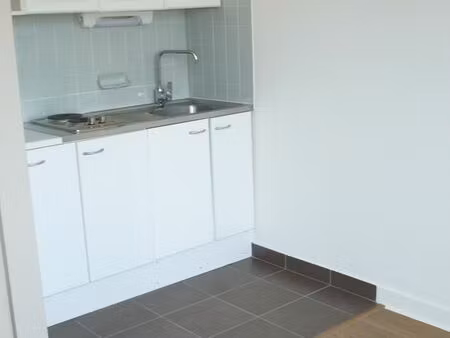 beau studio à vandoeuvre